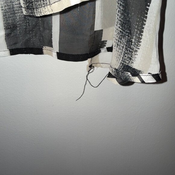 Roz & Ali Womens Plus Size 1X Sleeveless Abstract Print Chiffon Blouse - Picture 4 of 7